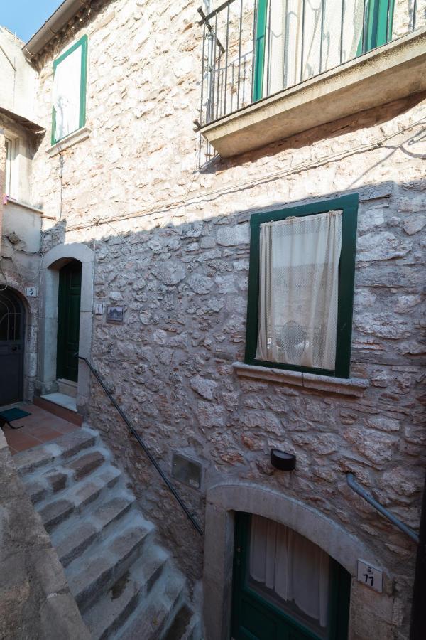 Bed and Breakfast La Casa Di Duilia Fornelli Exterior foto